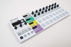 Arturia Beatstep Pro Sample Pad - Arturia