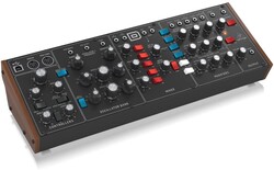 Behringer MODEL D Analog Synthesizer - 4