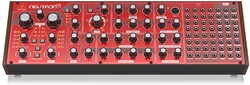 Behringer NEUTRON Yarı Modüler Synthesizer - 5