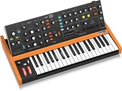 Behringer POLY D 37 Tuşlu Analog Synthesizer - 2