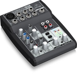 Behringer XENYX 502 5 Kanal Analog Mikser - 2