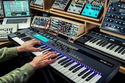 Novation 61 SL MK III 61 Tuşlu Midi Klavye - 2