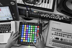 Novation Launchpad Pro MK2 Midi Pad Kontrol Ünitesi - 2