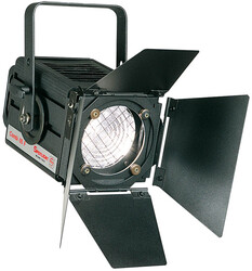 Spotlight COM-05 F 7-62 Derece 500-650W Fresnel Spot Işık - 2